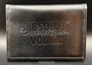 Cartera/estuche para tarjetas Absolut Vodka Country of Sweden de cuero negro - vintage nuevo en stock - Imagen 1 de 7