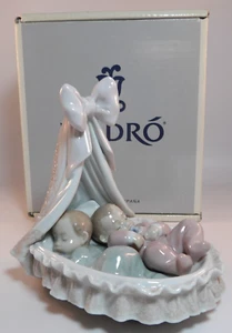 Lladro Figurine 6127 Sweet Dreamers Baby Twins Asleep In Crib + Box Excellent - Picture 1 of 11