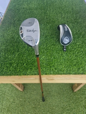 Walter Hagen WH-22 24* #4 Hybrid - Aldila UniFlex Graphite Shaft - Right Handed - Image 1 of 4