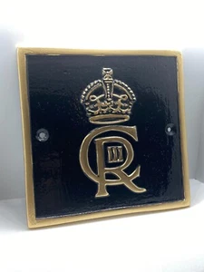 King Charles The Crown CR Cast Metal wall plaque King Tribute Royal Cypher - Picture 1 of 5