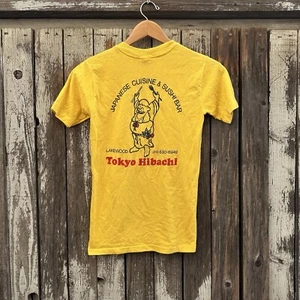 Camiseta deportiva vintage años 80 Tokyo Hibachi Lakewood California Promo de Stedman - Imagen 1 de 7