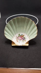 Portagioie o caramelle vintage Limoges France a forma di conchiglia RARO colore verde - Foto 1 di 13