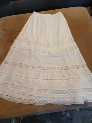 Hollister Women’s Size S Ultra High-Rise White Lacey Tiered Maxi Skirt EUC  - Image 1 of 4