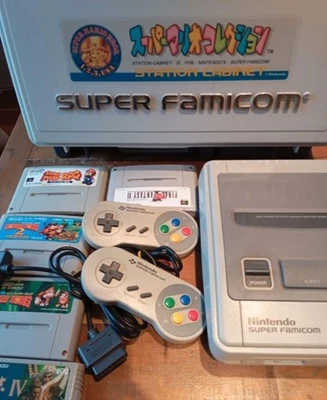 Super Famicom + Super Mario Bros Carrying Case VGC + Games  - Image 1 of 4