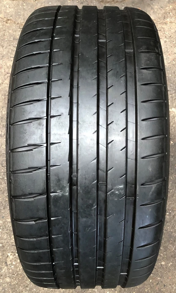 1 Sommerreifen 255/35 RZR19 96Y Michelin Pilot Sport 4S MO1 E2907 - Bild 1 von 1