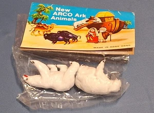 Vintage 1970's New in Pack ARCO Gas Premium Toys Noah’s Ark Animal POLAR  BEARS  - Picture 1 of 4