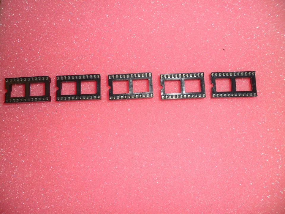 Augat 324-ag19dc IC Socket 24 Pin DIP Through-hole Qty.2