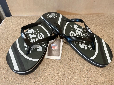 New York Jets NFL Unisex Large Logo Flip Flops ~ New with Tags Cover