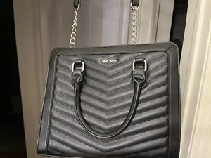 Nine West Handtasche - Schwarz - Bild 1 von 9
