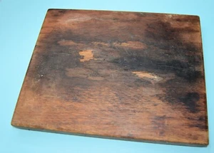 Well worn chippy 1.25" thick wood cutting board Burnt prim for display - Picture 1 of 5