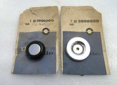NOS 1967 Chevy C/K 10 20 Pick-up Truck AM Radio Knob Set GM 1991060 3898688 - Image 1 of 4
