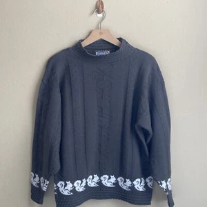 Vintage 80’s Woodland Sweater Women’s M Squirrel Cottage Core Snowflake Green - Picture 1 of 10