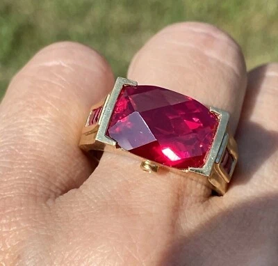 10K Yellow Gold Lab-Created Faceted Ruby Diamond Mens Vintage Ring Size 10.25 - Image 1 of 4