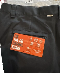 Dockers On The Go Men’s Pant Size 40x32 New - Picture 1 of 8