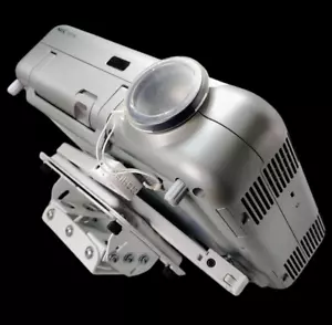 Proyector de cine en casa NEC VT 770 con montaje en techo giratorio invertido Chief RPAUW - Imagen 1 de 8