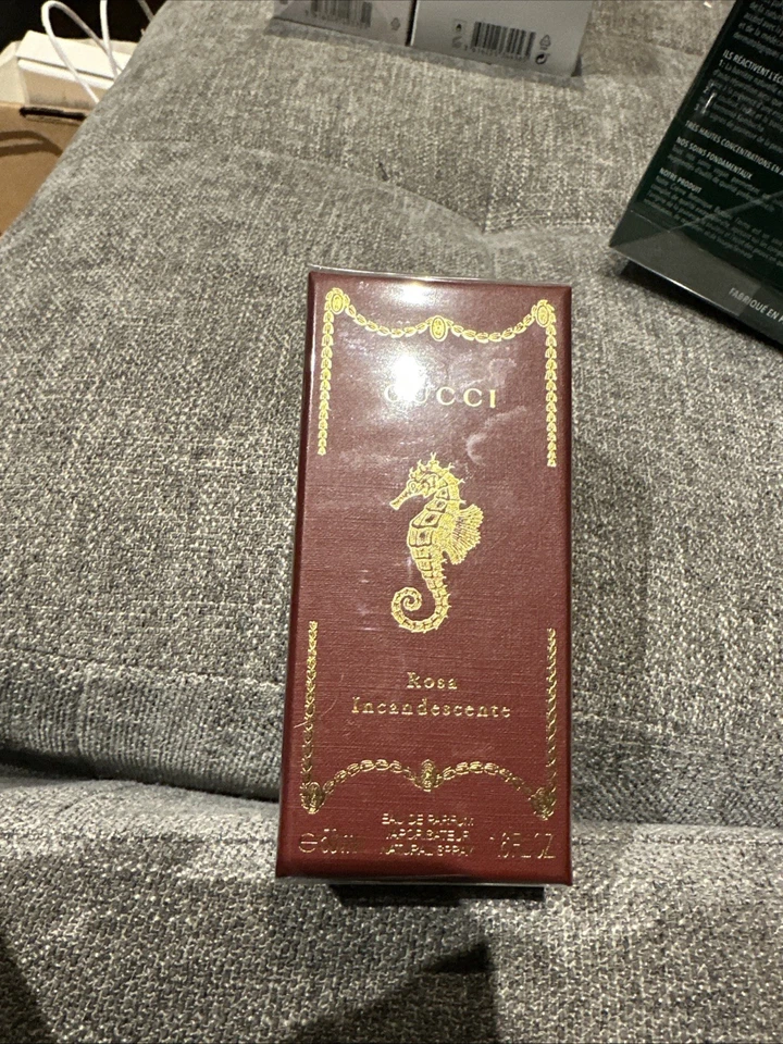 全新/密封古驰 Rosa 白炽灯男女通用淡香水 1.6 盎司 — 第 1/4 张图片