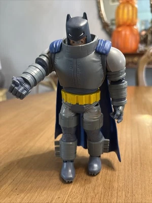 DC Multiverse 黑暗骑士归来装甲蝙蝠侠 6 英寸可动人偶 2016 FS — 第 1/4 张图片