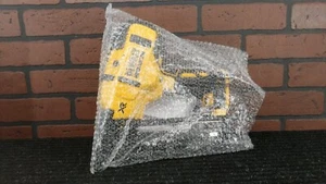 Pistola per unghie Dewalt DCN660 20V MAX brushless 16 gauge finitura angolata -***NUOVA*** - Foto 1 di 11