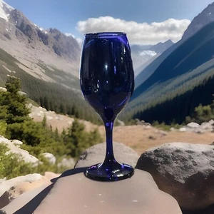 RARO CALICE VINTAGE BLU COBALTO STELO possibilmente VINO Libbey vetro acqua - Foto 1 di 10