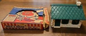 VTG BACHMANN TOY HOUSE KIT (GREEN) ~ HO SCALE ORIGINAL BOX  COMPLETE ~ T8292 - Picture 1 of 14