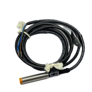 New, Efector Inc. Proximity Sensor 4mm Sensor Range M12 X 1 8.5 AC V  IF0302 - Picture 1 of 4