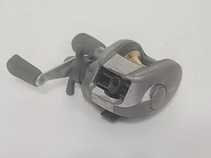 Daiwa Procaster-X 103HA Right Hand Casting Reel Magforce V - Picture 1 of 7