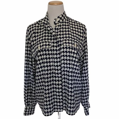 Vtg Women's Blue & White Houndstooth Blouse Liz Claiborne Sz 8 Pockets Polyester - Image 1 of 4