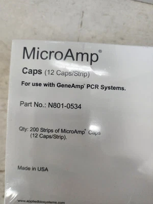 Tampas MicroAmp Applied Biosystems ref N801-0534 para uso com sistemas de PCR GeneAmp - Imagem 1 de 4
