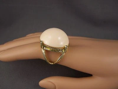 Off White Cream Gold round 4-prong bubble big chunky statement cocktail ring - Image 1 of 4