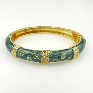 Brazalete Brazalete Corazones Paveados Esmalte Remolino Verde Tono Dorado - Imagen 1 de 4