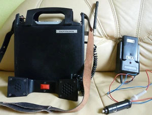 Betriebsfunkgerät mit 1x FUNK-PAGER in Trageeinheit - DANTRONIK AP 2000 - Bild 1 von 8