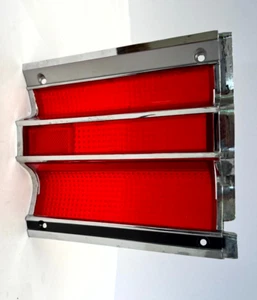 1967-1968 Plymouth Fury Wagon Right Side Inner Tail Light Lamp Lens NOS 2809002 - Picture 1 of 6
