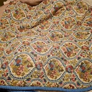 Vintage Croscill Bedspread - XL TWIN - Picture 1 of 7