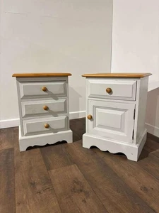 Pair Of Contemporary Painted Pine Bedside Cabinets - Picture 1 of 12