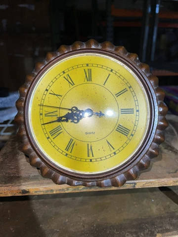 vintage desktop clock rare Cover