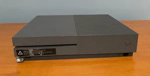 Microsoft Xbox One S Console Battlefield Storm Gray 500GB w/ wired Controller - Picture 1 of 11
