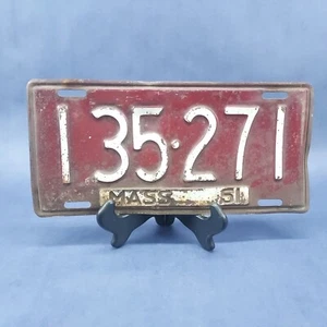 License Plate Vintage 1951 Massachusetts 135 271 Rustic Patina MA USA MASS - Picture 1 of 2