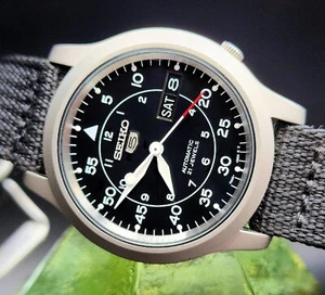 Vintage SEIKO "5" Inspired Automatic 21J Men's Watch W/ Exibitition Back !! - Picture 1 of 2