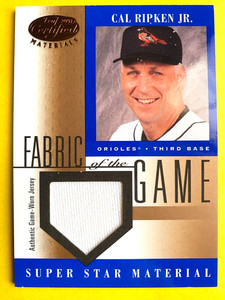 2001 Leaf Certified Materials Fabric Of The Game #41 Cal Ripken Jr. Jersey Card