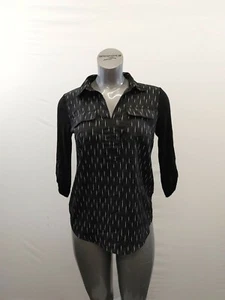 Kensie Collar V Neck Blouse Women’s Size Medium Black 3/4 Sleeve Polyester - Picture 1 of 4