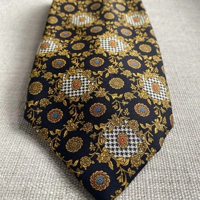 Via Veneto Men’s Necktie 100% Silk Made In Italy Multi Color 58x4” European - Image 1 of 4