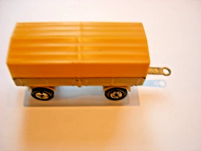 2-A Mercedes Trailer - goldmetallic Matchbox Superfast Lesney England unbespielt - Bild 1 von 3