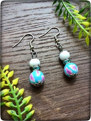 NEW Beautiful Blue Pink Flower Beads Retro Hippy Boho Bohemian Handmade Earrings - Image 1 of 4