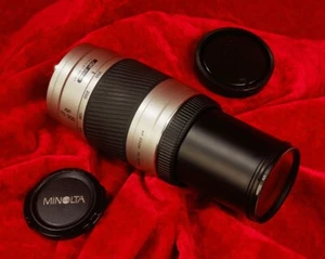 MINOLTA 75 - 300mm f/4.5 - 5.6 Telephoto AF LENS for Sony Minolta A-Mount - Picture 1 of 1