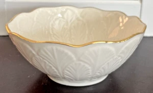 Plato Lenox Hoja Pluma Diseño Porcelana Caramelo Nuez Borde Marfil Dorado - Imagen 1 de 8