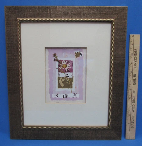 Framed Wall Hanging Picture Lilac Impression Flowers Purple Daisy White Matted Cover