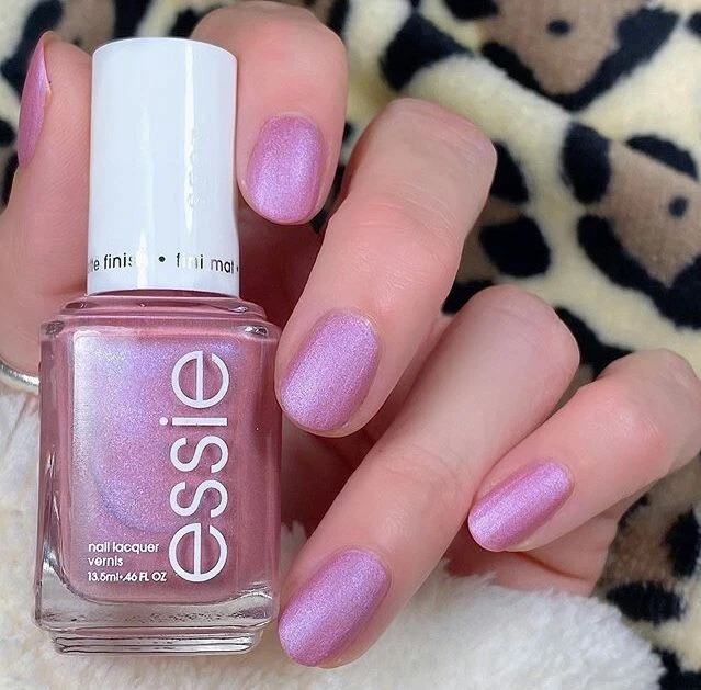 ESSIE LE VERNIS A ONGLES 650 going all in TENUE 10 JOURS 13,5ML