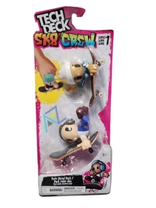 Tech Deck Sk8 Crew Confezione da 2 Fingerboard Esclusive con Figure Assistenti - Foto 1 di 1