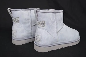 NIB UGG Australia Women's 7 Classic Mini Crystal Bow .Heather Lilac/Light Purple - Picture 1 of 12