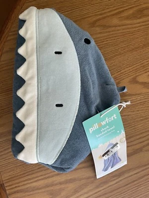Toalla con Capucha Target Pillowfort Tiburón Niños 25x50 Azul Niños Divertidos Naturaleza Animales Foto 1 de 3